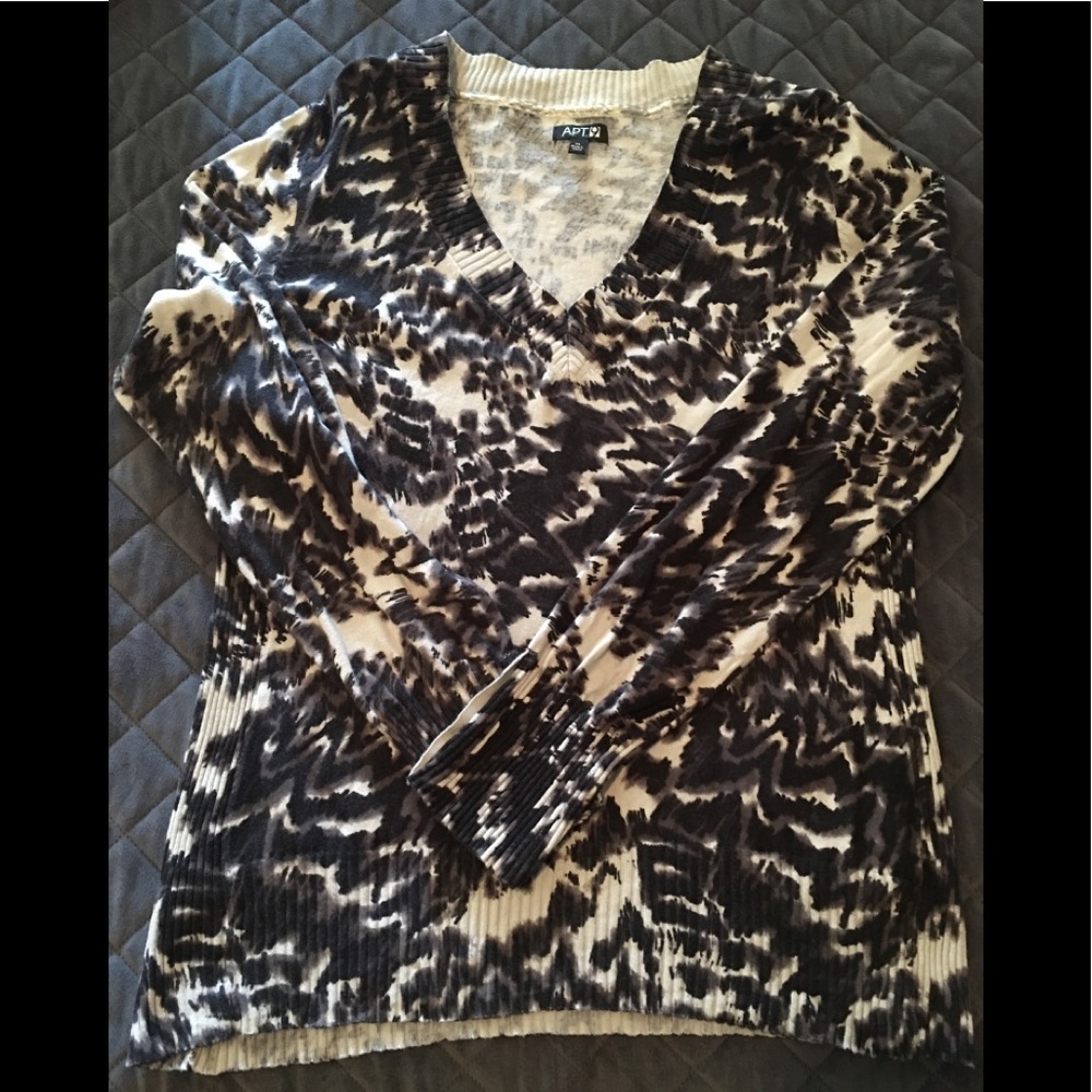 🍁 Apt.9 Animal print sweater